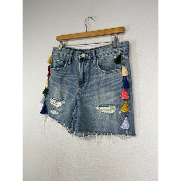 Boho Festival BLANKNYC Womens 27 Blue Distressed Tassel Trim High Rise Shorts - Picture 10 of 11